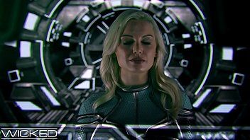play Wicked - captain marvel fucked by 2 skrulls