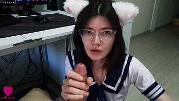 播放 身着性感套装、长着猫耳朵的可爱小陈渴望用学姐的精子来满足她的饥饿感