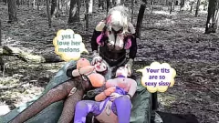 Putar Wajah Ganda Sissy dengan Boneka Tiup: Kartun Threesome yang Lucu