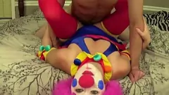 play Pustar de payaso lamido y follado duro - cosplay húmedo y desordenado