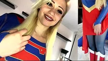 Reproducir Gabi gold supergirl follada con pantimedias