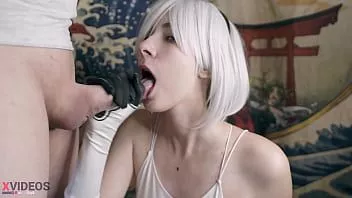 Abspielen Sperma Manie! geiler sabbernder blowjob von meiner freundin! cosplay 2b nier! lutscht göttlich einen fetten Schwanz!